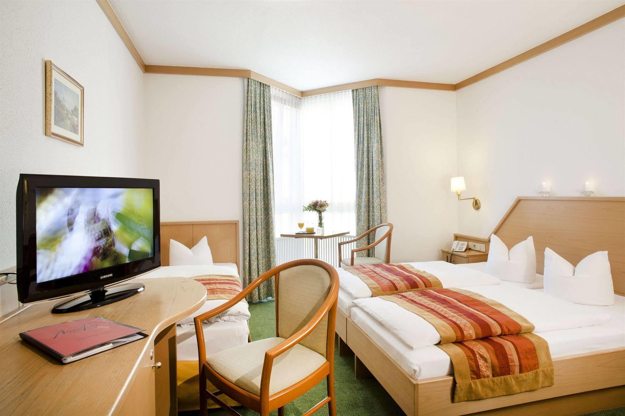 Hotel Alpinpark Innsbruck Ngoại thất bức ảnh