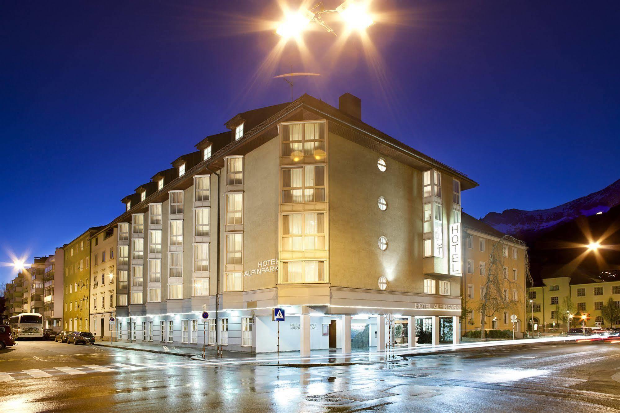 Hotel Alpinpark Innsbruck Ngoại thất bức ảnh